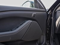 2025 Ford Mustang Mach-E Select | AWD | STD BAT | COMF PKG | MB PWR CORD