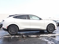 2025 Ford Mustang Mach-E Premium | AWD | EXT BAT | 360 | INT PROT | NACS