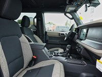 2026 Ford Bronco Big Bend | 4X4 | 2.3L | Hard Top | Side Step
