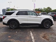 2026 Ford Explorer St-Line | 4WD | Roof | Prem Pkg | Street Pk