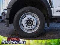 2024 FORD SUPER DUTY F-600 DRW XL 4WD Reg Cab 145