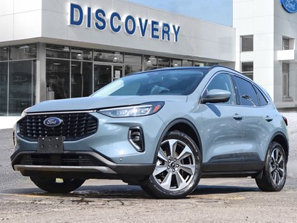 2023 Ford Escape Platinum | AWD | HYBRID | NAV | ROOF | ADP CRUISE