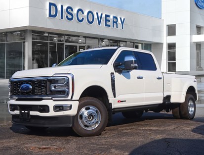 2026 Ford Super Duty F-350 Drw Platinum 4WD Crew Cab 8' Box