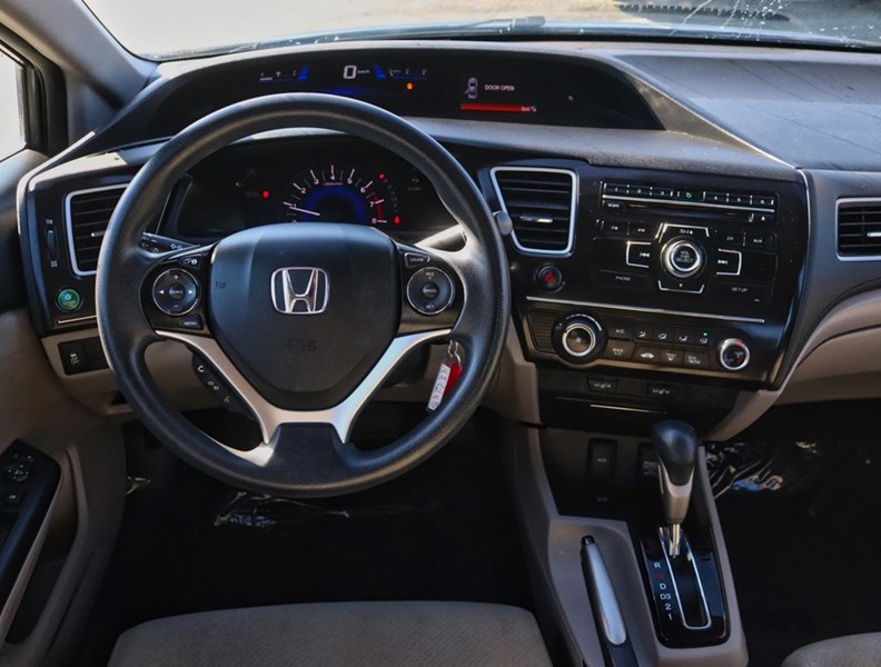 2013 Honda Civic LX | Auto | Htd Seats | Cruise | Low Kms