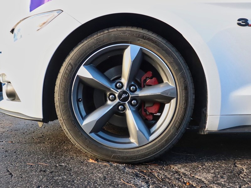 2016 FORD MUSTANG V6 | AUTO | GREAT SHAPE! | 18S