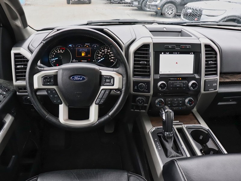 2018 Ford F-150 LARIAT | 4X4 | 3.5L | ROOF | TLGT STEP | NAV | 20s