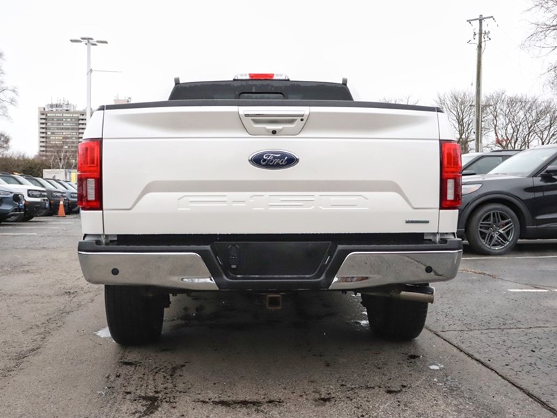 2018 Ford F-150 LARIAT | 4X4 | 3.5L | ROOF | TLGT STEP | NAV | 20s