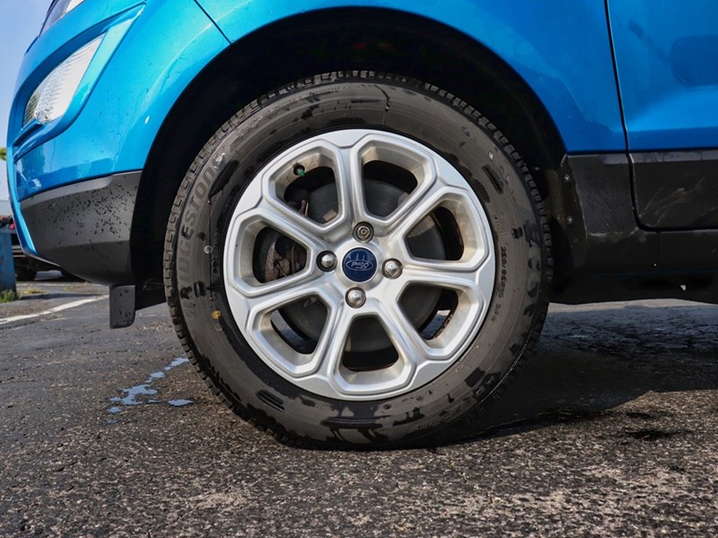 2019 Ford EcoSport SE | 4WD | 2.0L | NAV | ROOF | REAR CAMERA
