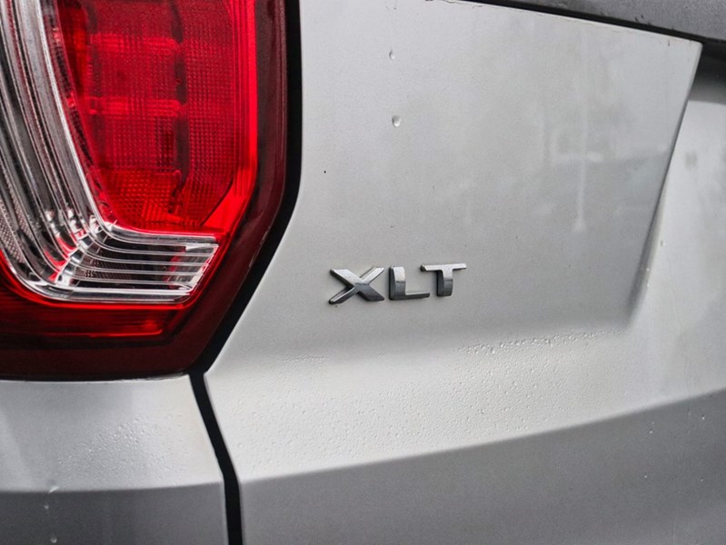 2019 Ford Explorer XLT | 4WD | 2.3L | XLT App Pkg | Two | Nav | Roof