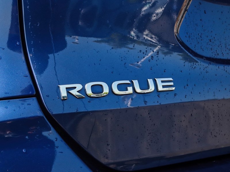 2019 Nissan Rogue SV | AWD | ADP CRUISE | HTD SEATS | ALLOYS | BLIS