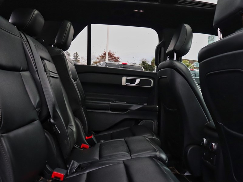 2020 FORD EXPLORER XLT | 4WD | ROOF | NAV | TOW | HTD STR WHL | 20S