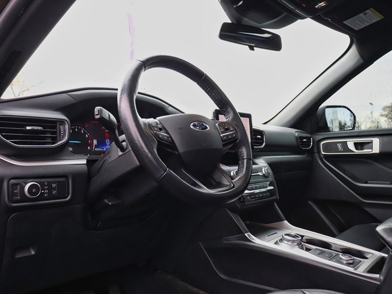 2020 FORD EXPLORER XLT | 4WD | ROOF | NAV | TOW | HTD STR WHL | 20S