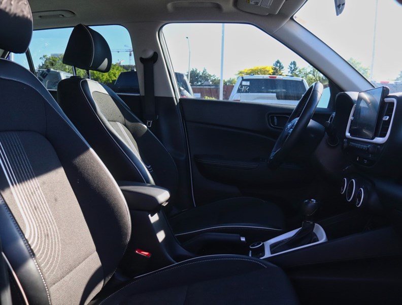 2020 Hyundai Venue Ultimate | 1.6L | Nav | Roof | Blis | Remote Start