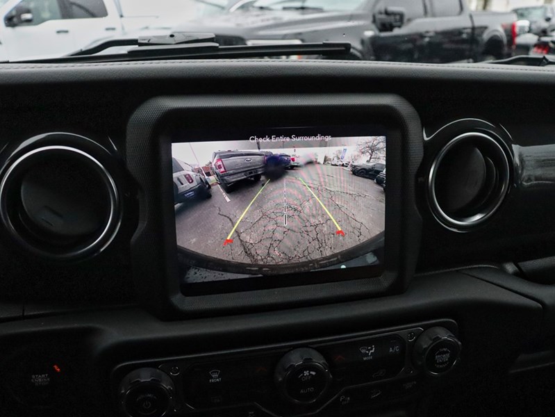 2020 Jeep Wrangler Unlimited Sahara Altitude | 4X4 | 3.6L | Auto | Nav | Led