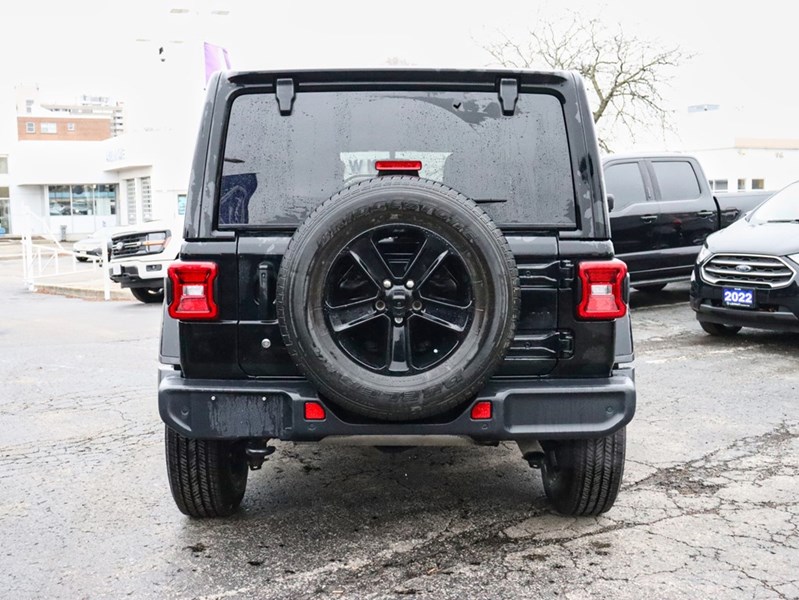 2020 Jeep Wrangler Unlimited Sahara Altitude | 4X4 | 3.6L | Auto | Nav | Led