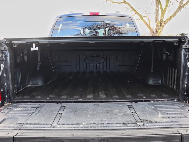 2021 FORD F-150 LARIAT | 4X4 | 2.7L | 502A | ROOF | 360 | PWR TLGT