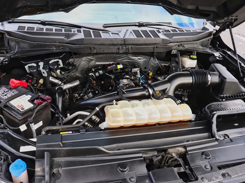 2021 FORD F-150 LARIAT | 4X4 | 2.7L | 502A | ROOF | 360 | PWR TLGT