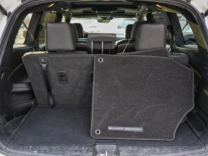 2021 Honda Pilot Black Edition | AWD | One Owner | Accident Free