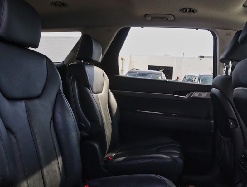 2021 Hyundai Palisade Luxury 7-Passenger | AWD | Roof | Nav | Leather