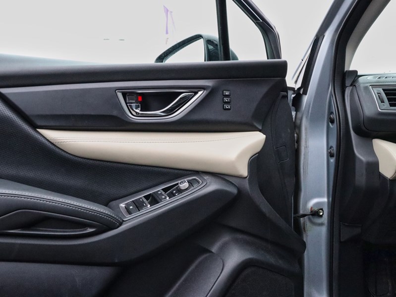 2021 Subaru Ascent Limited 8-Passenger | AWD | Roof | Nav | Leather