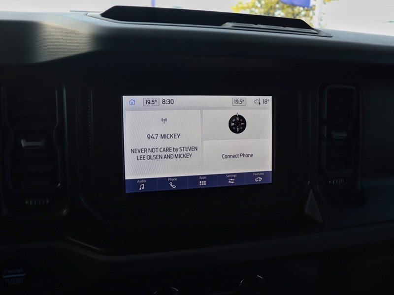 2022 Ford Bronco Big Bend| 4X4 | 2.7L | MID PKG | TOW PKG | 17s