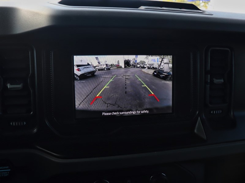 2022 Ford Bronco Big Bend| 4X4 | 2.7L | MID PKG | TOW PKG | 17s