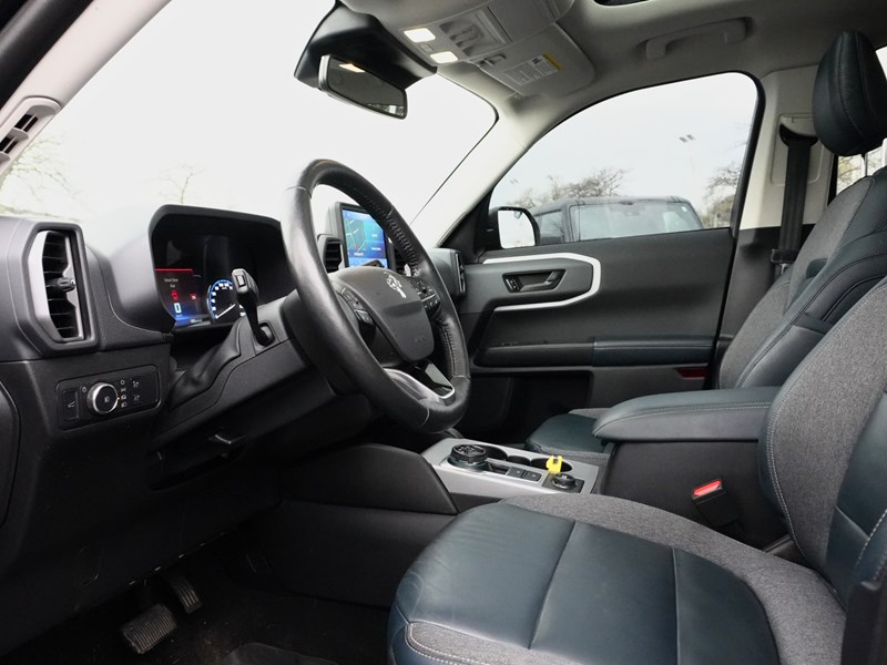 2022 Ford Bronco Sport Outer Banks | 4X4 | 1.5L | Roof | Tow | Copilot