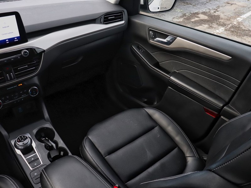 2022 Ford Escape SEL | AWD | 1.5L | NAV | ADP CRUISE | HTD STR WHL