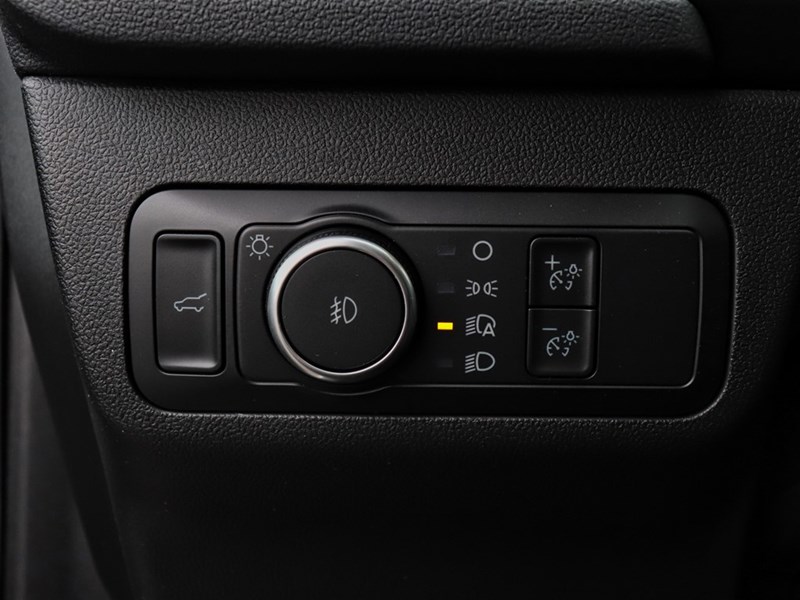 2022 Ford Escape SEL | AWD | 1.5L | NAV | ADP CRUISE | HTD STR WHL