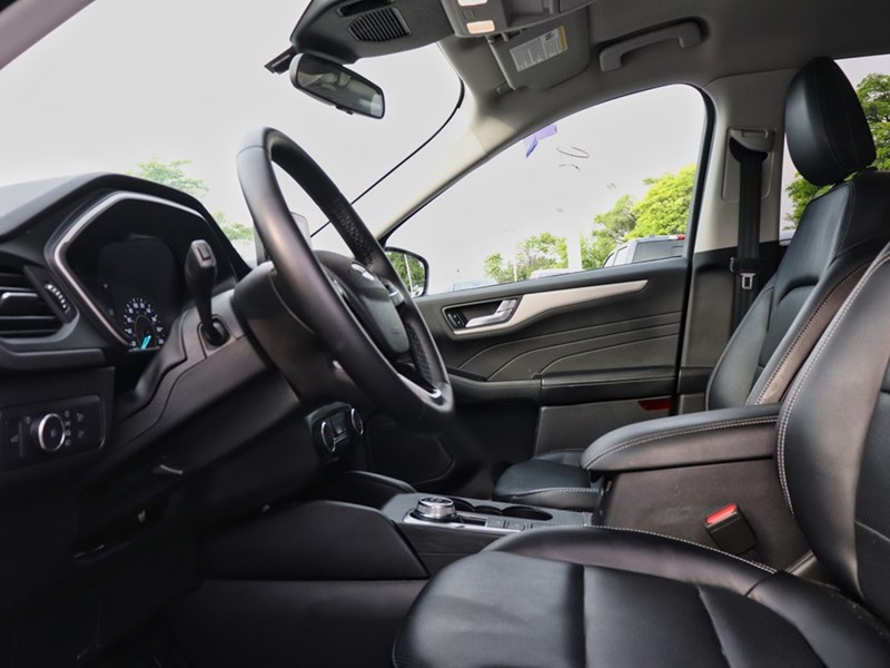 2022 Ford Escape SEL | AWD | 1.5L | NAV | ADP CRUISE | HTD STR WHL