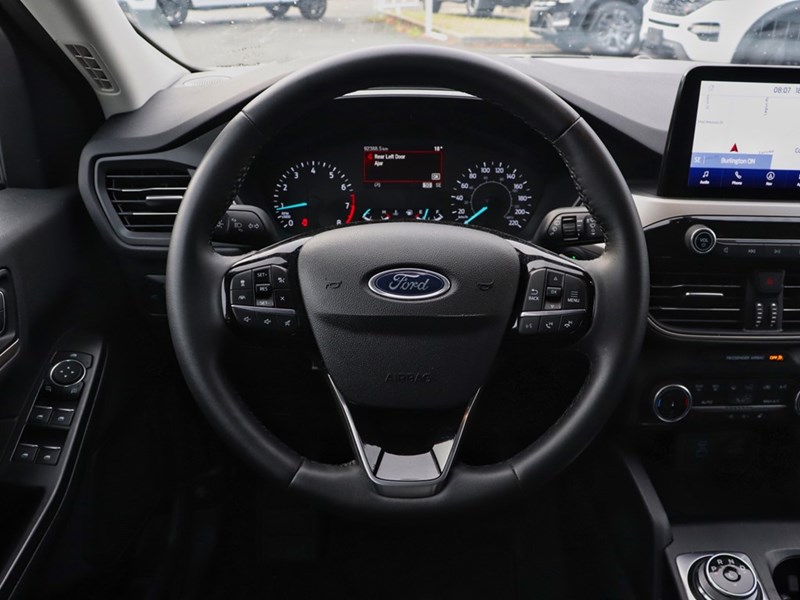 2022 Ford Escape SEL | AWD | 1.5L | NAV | ADP CRUISE | HTD STR WHL