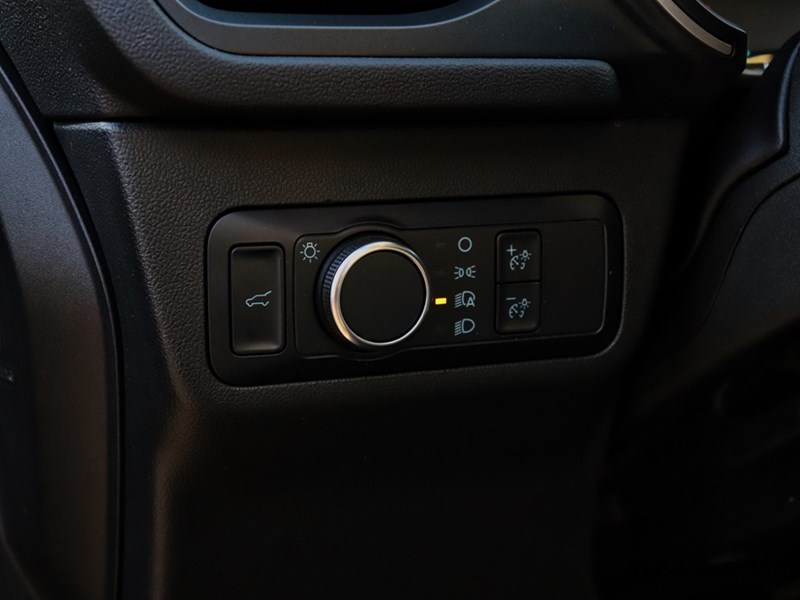 2022 FORD ESCAPE SE | AWD | NAV | HTD STR WHL | PWR LIFTGATE | BLIS