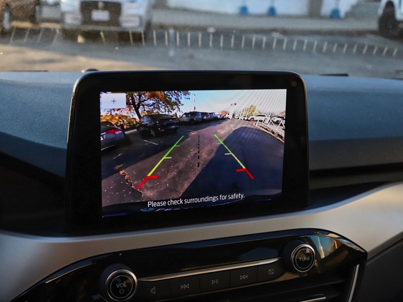 2022 FORD ESCAPE SE | AWD | NAV | HTD STR WHL | PWR LIFTGATE | BLIS