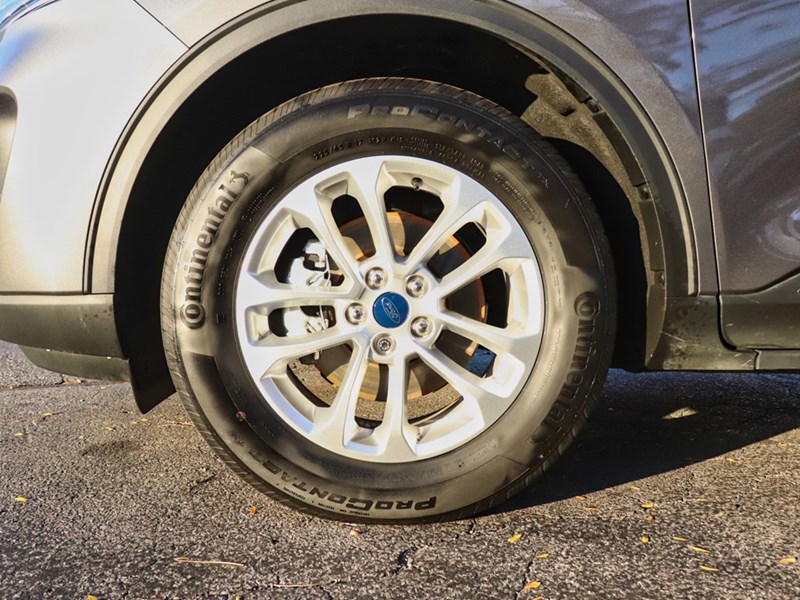 2022 FORD ESCAPE SE | AWD | NAV | HTD STR WHL | PWR LIFTGATE | BLIS