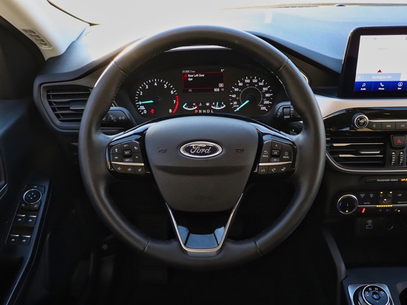 2022 FORD ESCAPE SE | AWD | 1.5L | NAV | PWR LFTGATE | HTD STR WHL