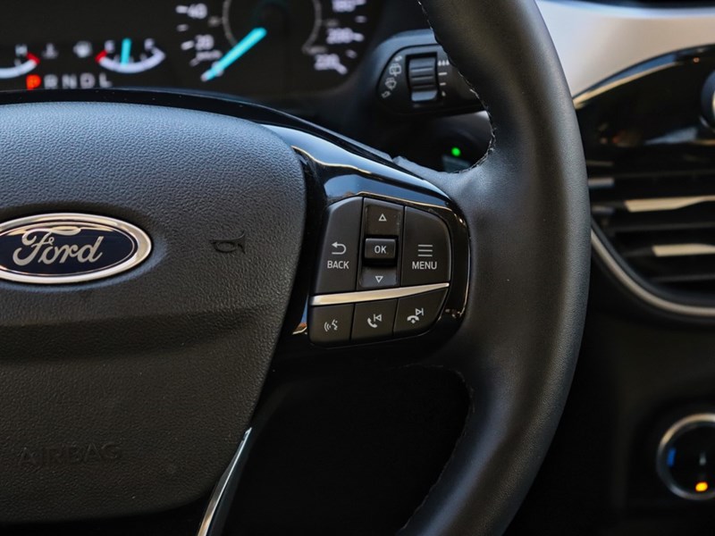 2022 FORD ESCAPE SE | AWD | 1.5L | NAV | PWR LFTGATE | HTD STR WHL