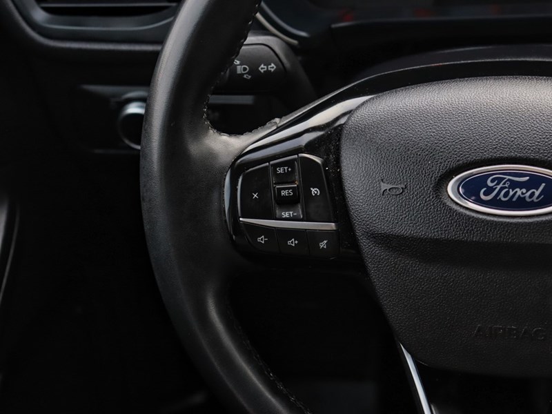 2022 Ford Escape SE | AWD | 1.5L | HTD STR WHL | BLIS |REMOTE START