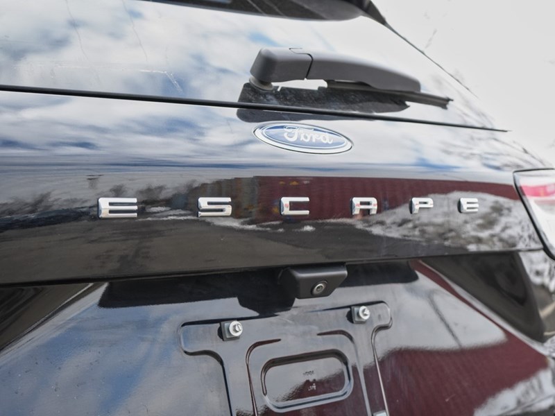 2022 Ford Escape Sel | AWD | 1.5L | Roof | Nav | Htd Str Whl