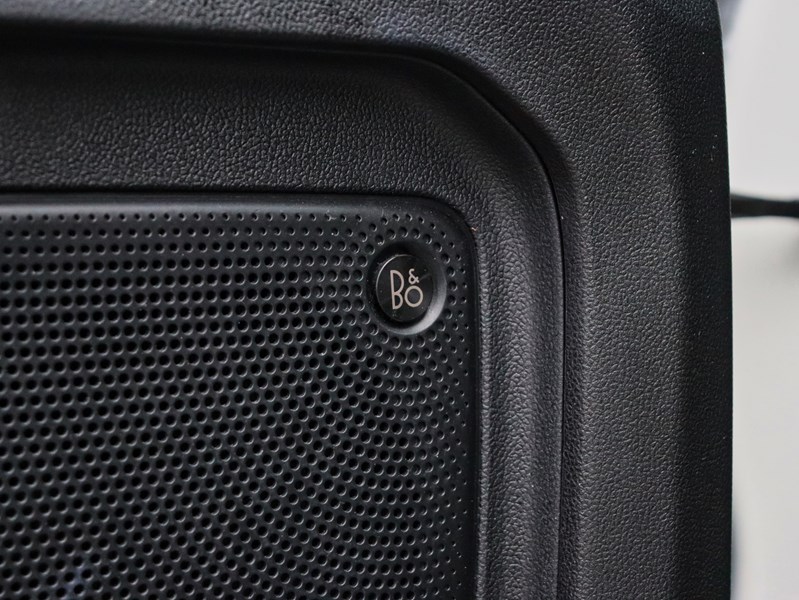 2022 Ford Escape Phev Titanium Plug-In Hybrid | Prem Pkg | Roof | Hud