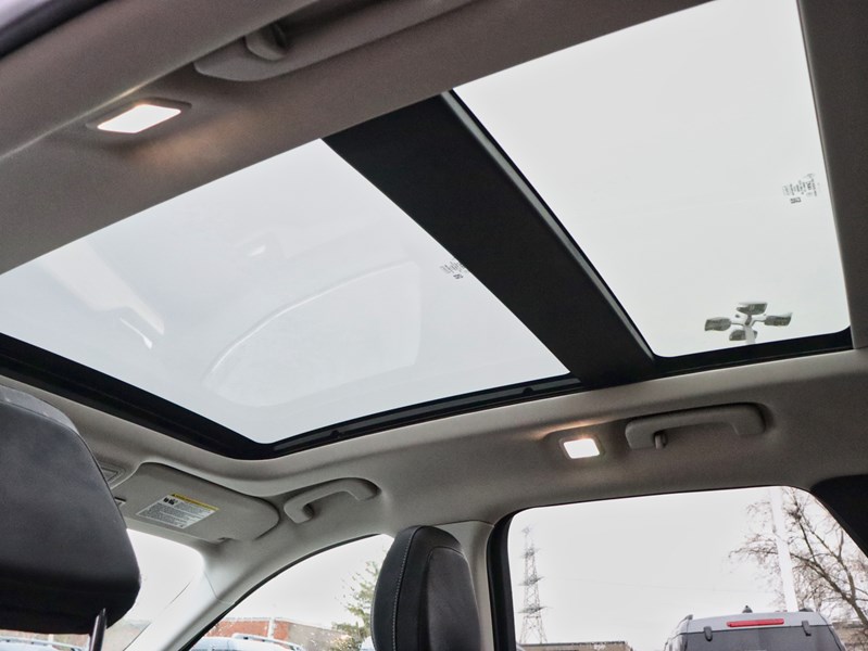 2022 Ford Escape Phev Titanium Plug-In Hybrid | Prem Pkg | Roof | Hud