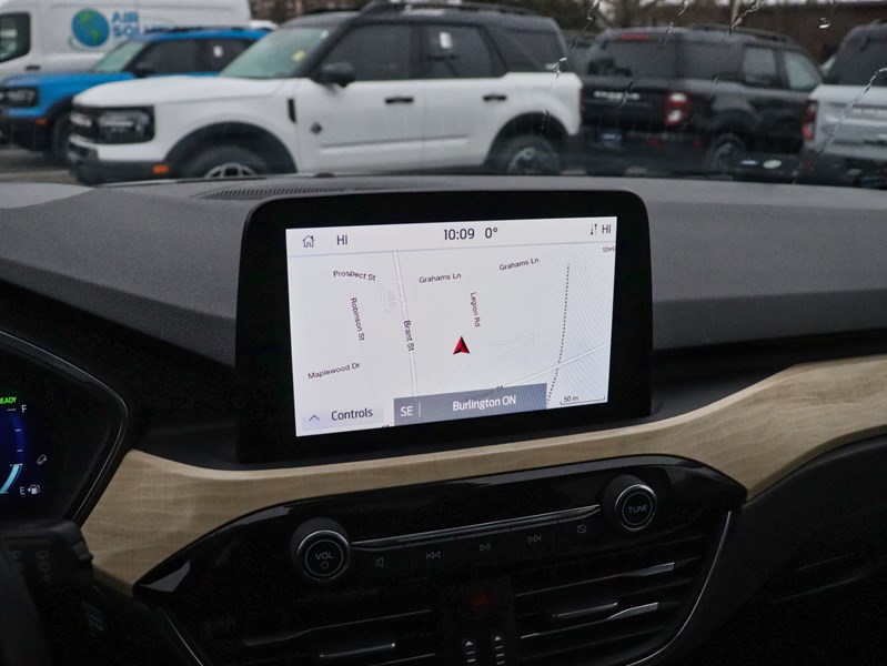 2022 Ford Escape Phev Titanium Plug-In Hybrid | Prem Pkg | Roof | Hud