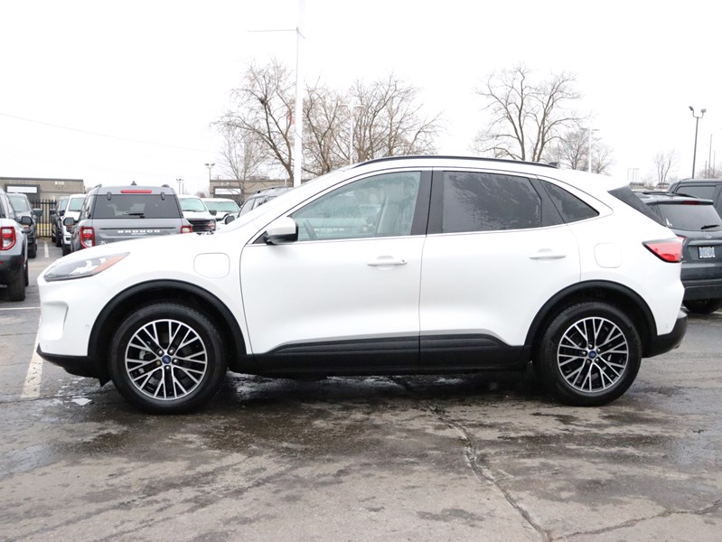 2022 Ford Escape Phev Titanium Plug-In Hybrid | Prem Pkg | Roof | Hud