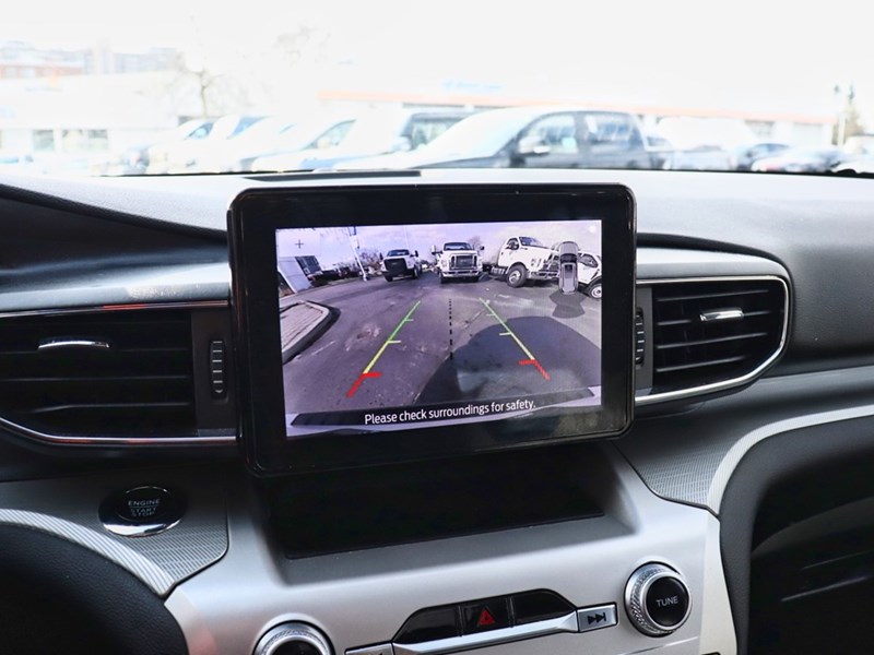 2022 Ford Explorer XLT | 4WD | 2.3L | NAV | ROOF | XLT APP PKG | 20s