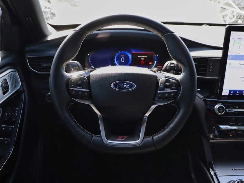 2022 Ford Explorer ST | 4WD | 3.0L| PREM TECH | ROOF | ST STREET PACK