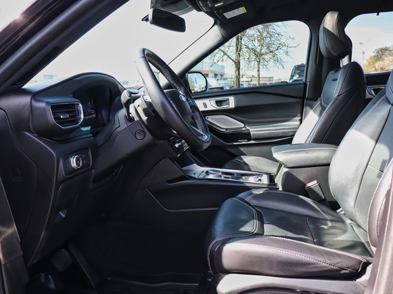 2022 Ford Explorer ST | 4WD | 3.0L| PREM TECH | ROOF | ST STREET PACK