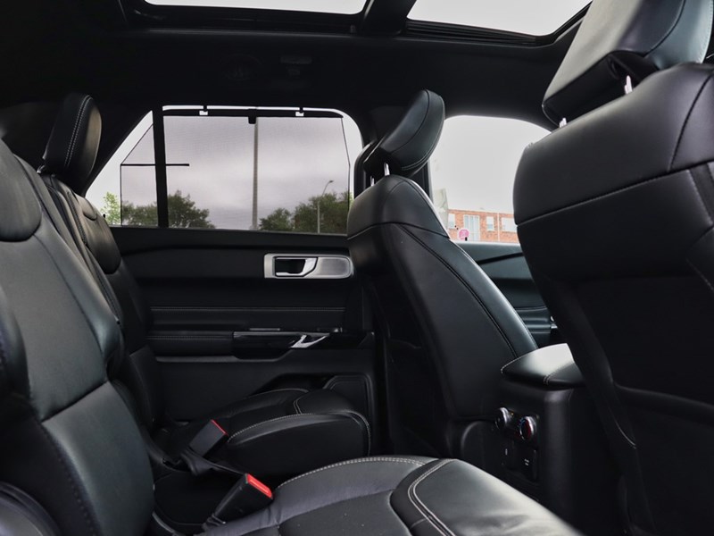 2022 Ford Explorer ST | 4WD | ROOF | TECH PKG | ST STREET PK | TOW