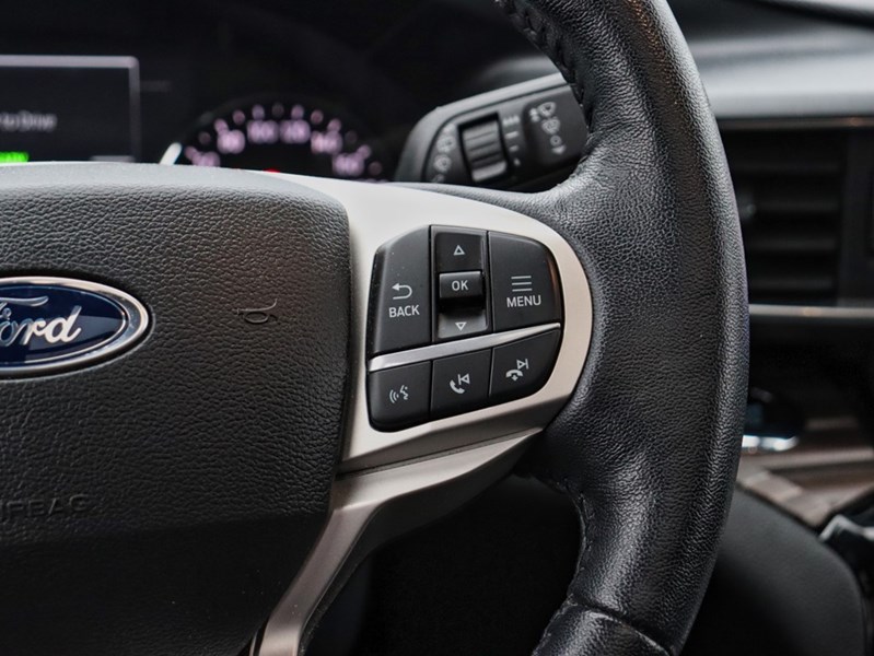 2022 Ford Explorer Limited | 4WD | Hybrid | Roof | Tow | Nav | 360