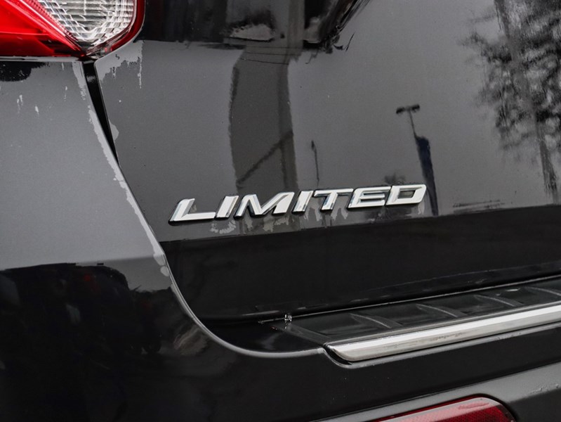 2022 Ford Explorer Limited | 4WD | Hybrid | Roof | Tow | Nav | 360