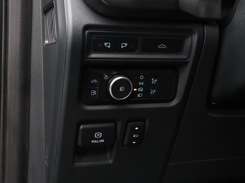 2022 FORD F-150 LARIAT | 4X4 | HYRBID | BLK PKG | ROOF | 360 | 20S