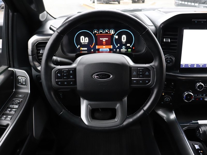 2022 FORD F-150 LARIAT | 4X4 | HYRBID | BLK PKG | ROOF | 360 | 20S